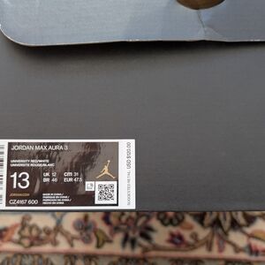 Jordan Max Aura 3 Sneakers